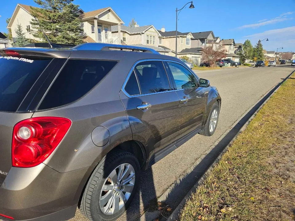 Chevrolet Equinox 2011 photo 3