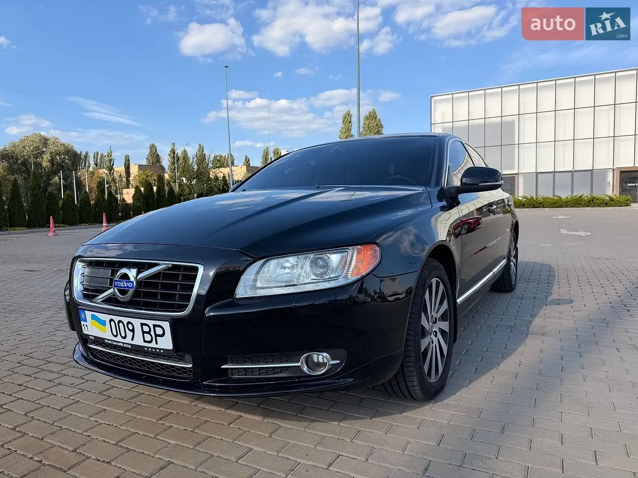 Volvo S80 2013 photo 2