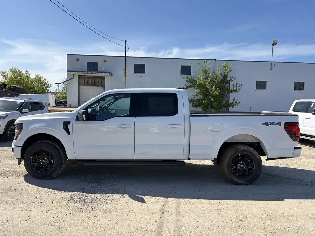 Ford F-150 2026 photo 2