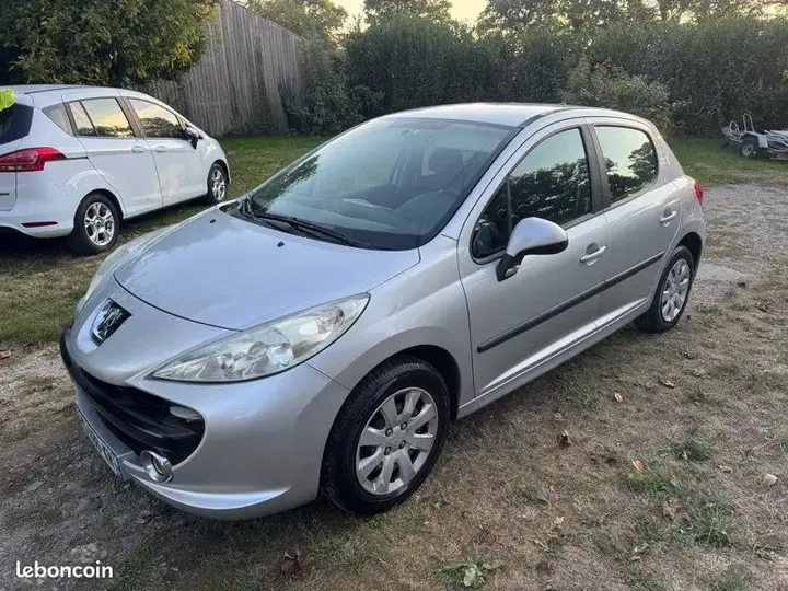 Peugeot 207