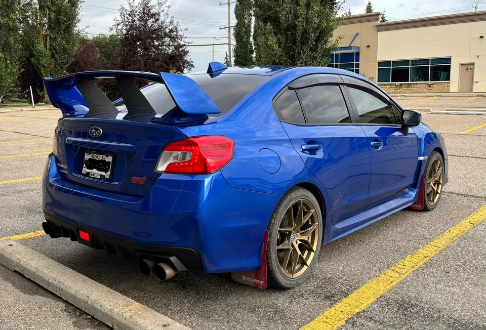 Subaru Wrx Sti 2015 photo 4