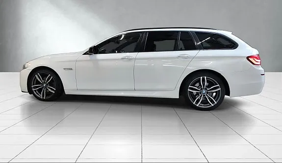 BMW 520D 2011 photo 2