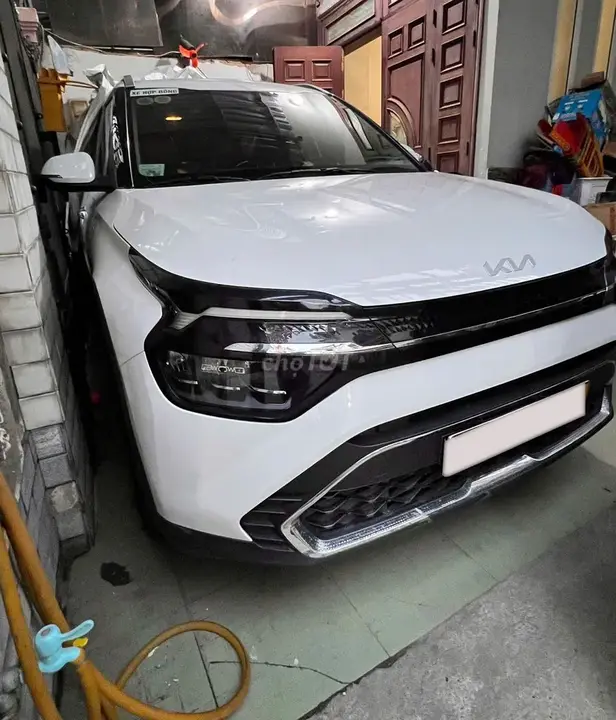 Kia Carens 2023 photo 2