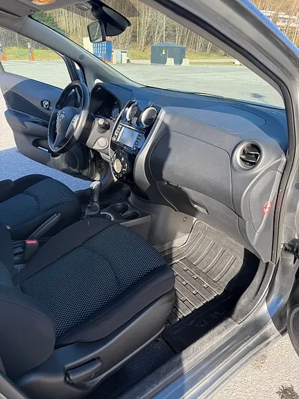 Nissan Note 2016 photo 2