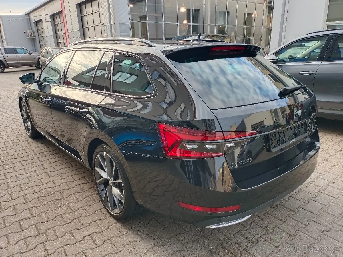 Skoda Superb 2023 photo 3