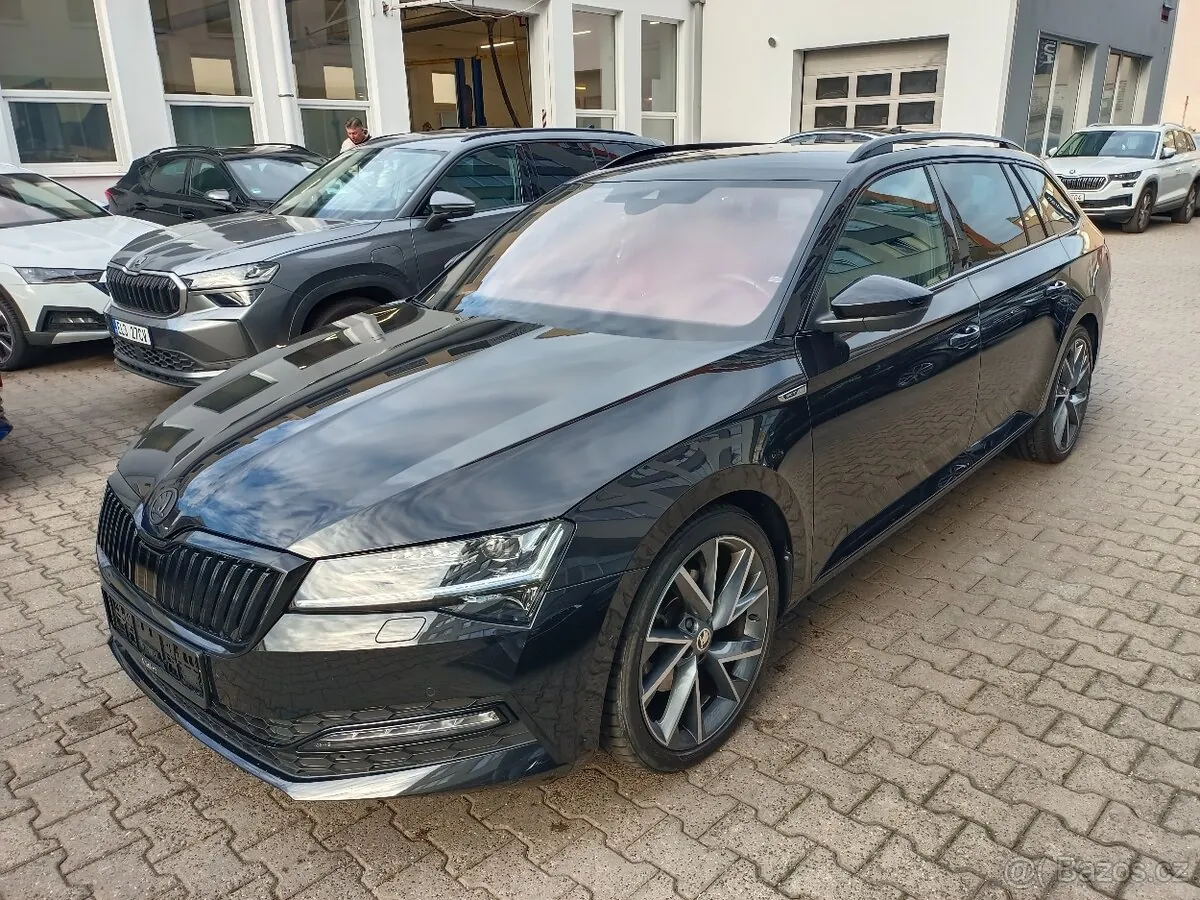 Skoda Superb 2023 photo 2