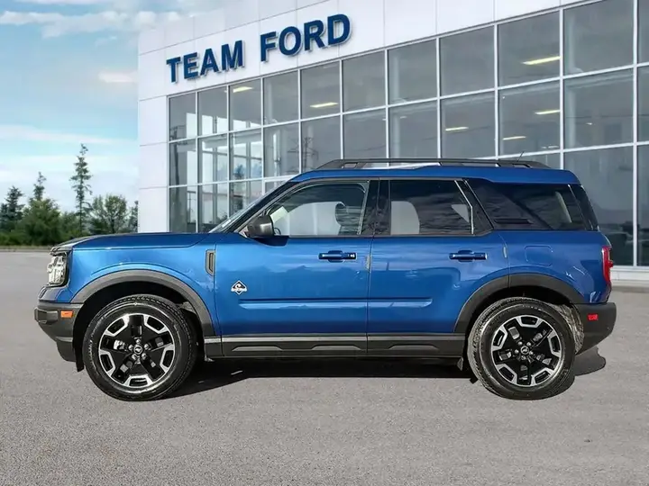 Ford Bronco Sport 2023 photo 3