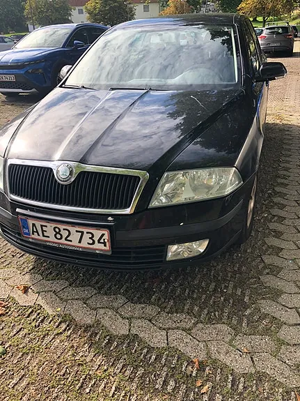 Skoda Octavia 2011 photo 3