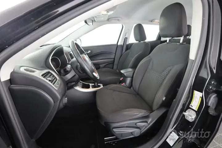 Jeep Compass 2018 photo 2