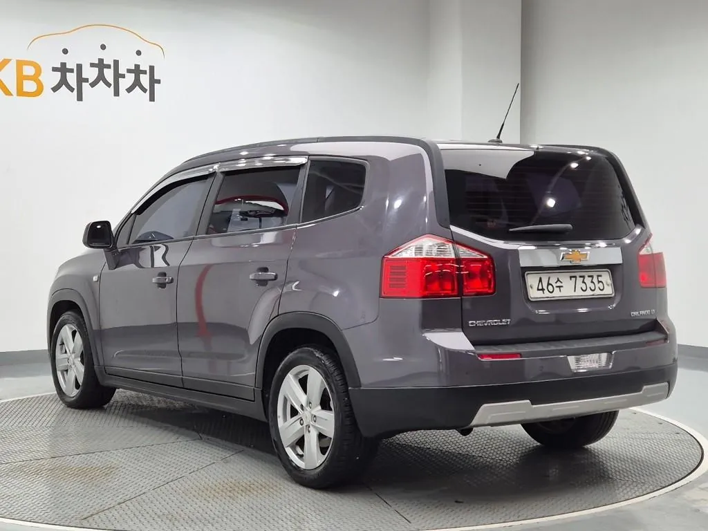 Chevrolet Orlando 2012 photo 2