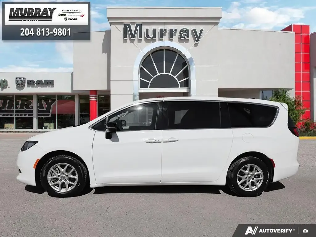 Chrysler Grand Caravan 2024 photo 2