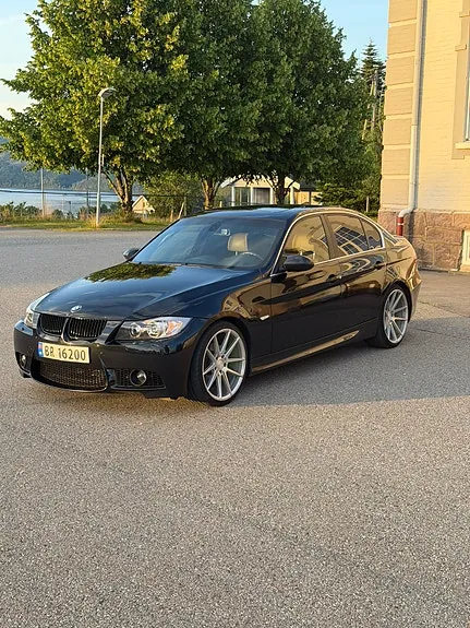 BMW 325I