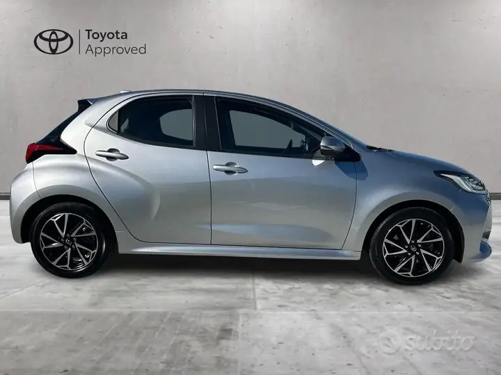 Toyota Yaris 2022 photo 4