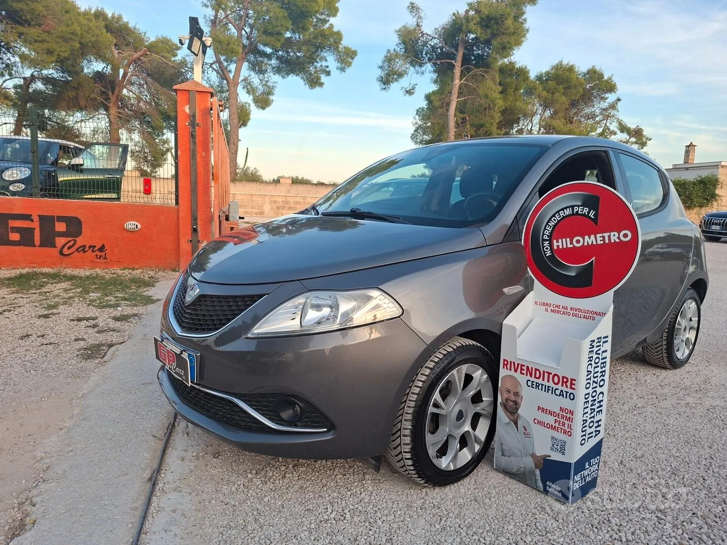 Lancia Ypsilon