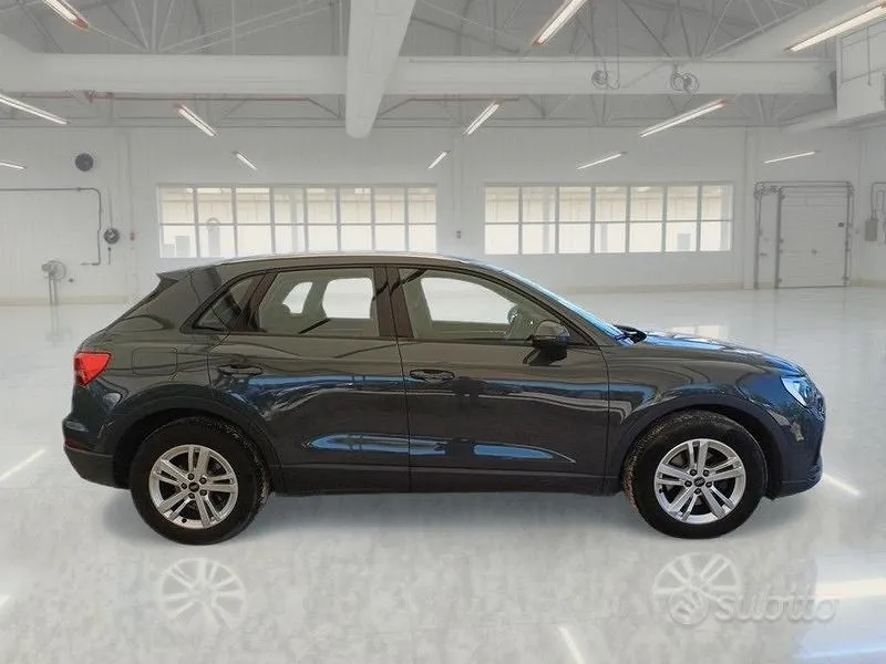 Audi Q3 2022 photo 3