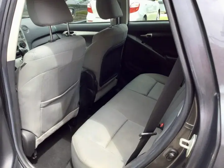 Toyota Matrix 2007 photo 4