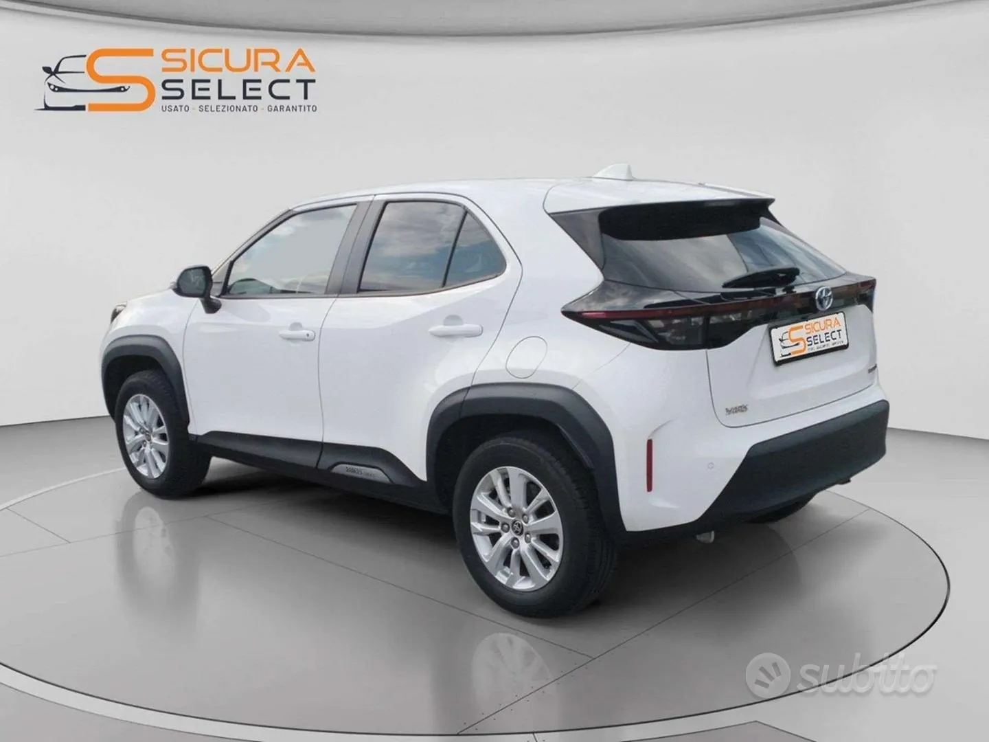 Toyota Yaris Cross 2023 photo 3