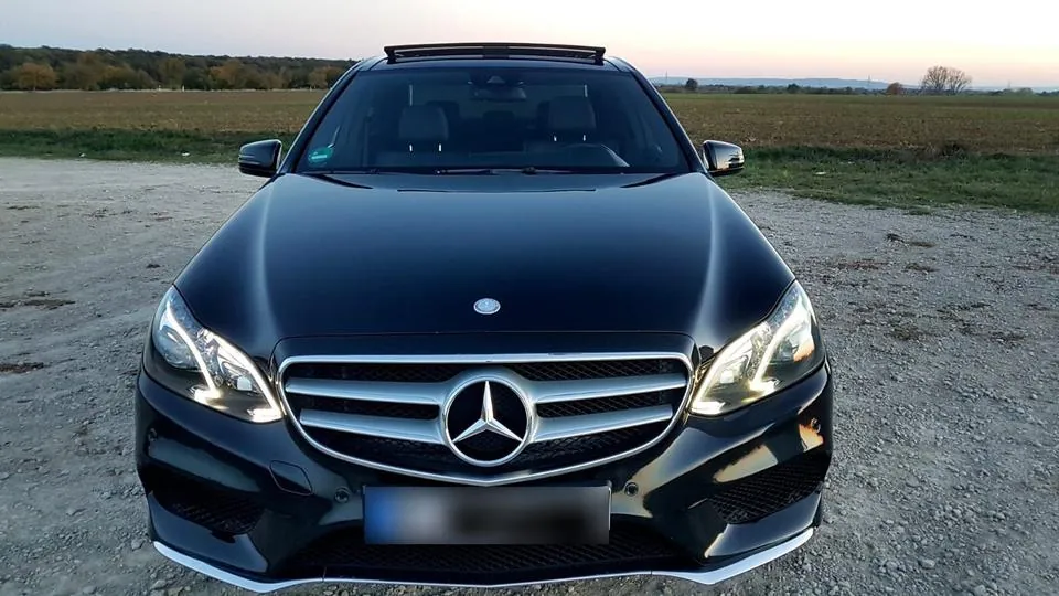 Mercedes-Benz E 220