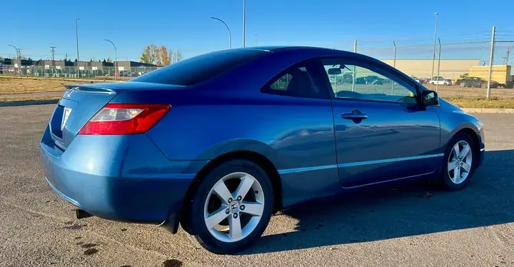Honda Civic 2009 photo 4