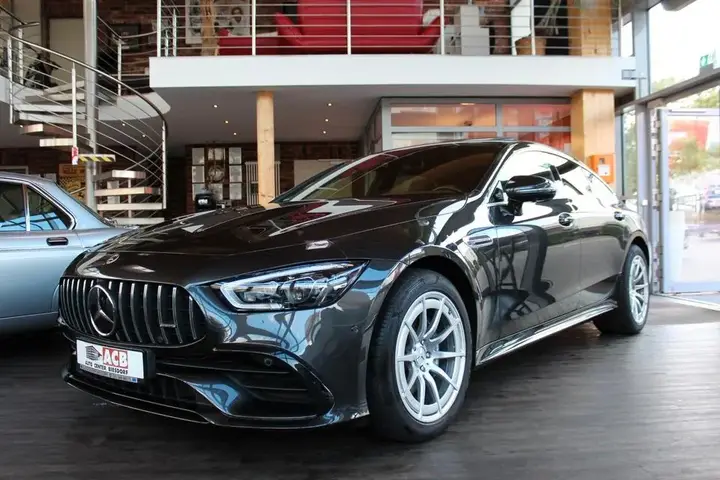 Mercedes-Benz Amg Gt 43