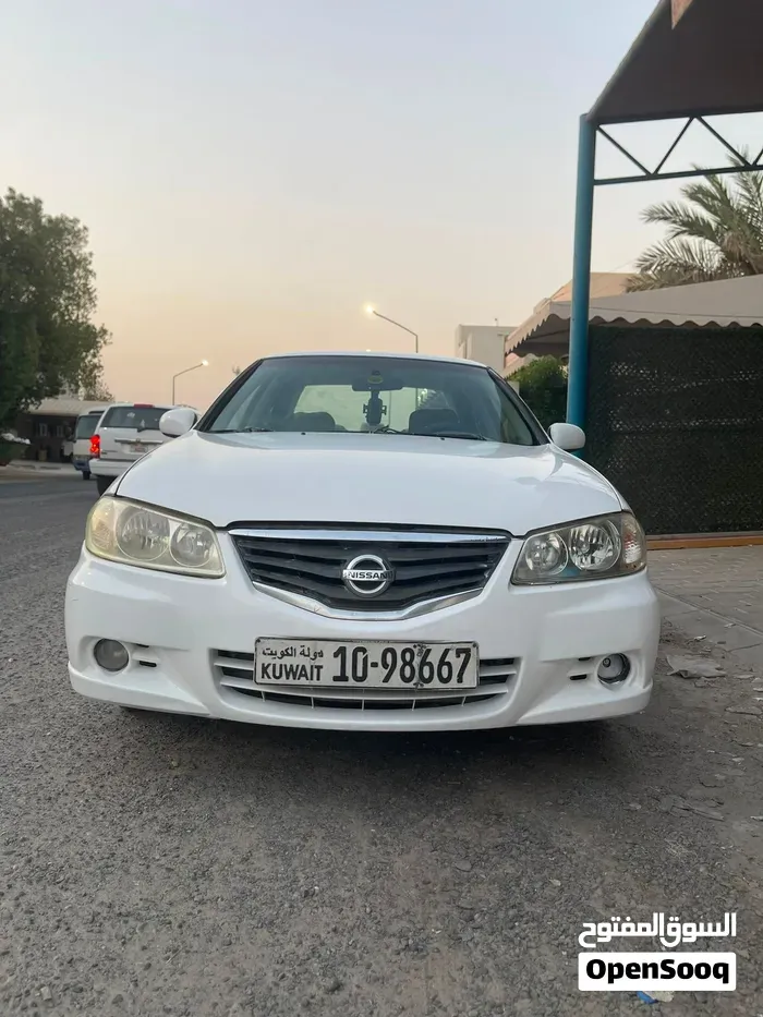 Nissan Sunny 2013 photo 3