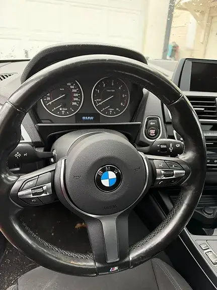 BMW 118D 2016 photo 3