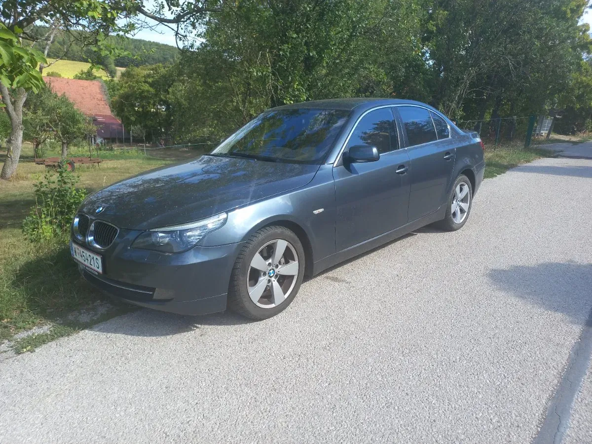 BMW 5 Series 2007 photo 2