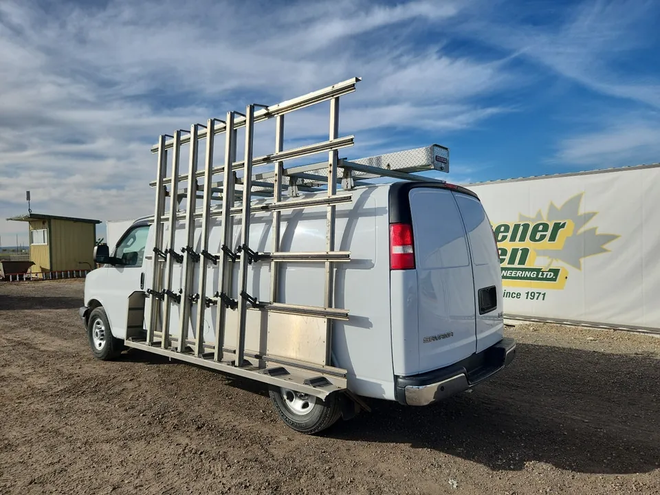 GMC Savana 2018 photo 4