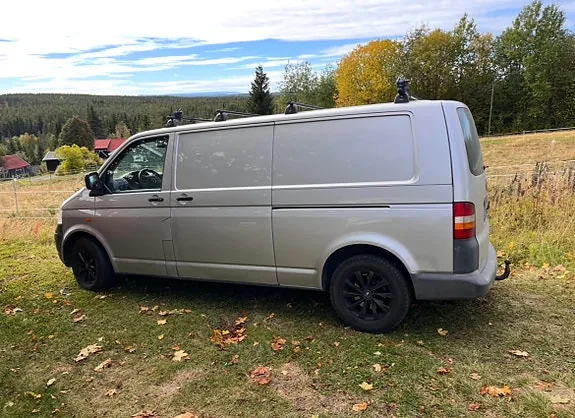 Volkswagen Transporter 2006 photo 2