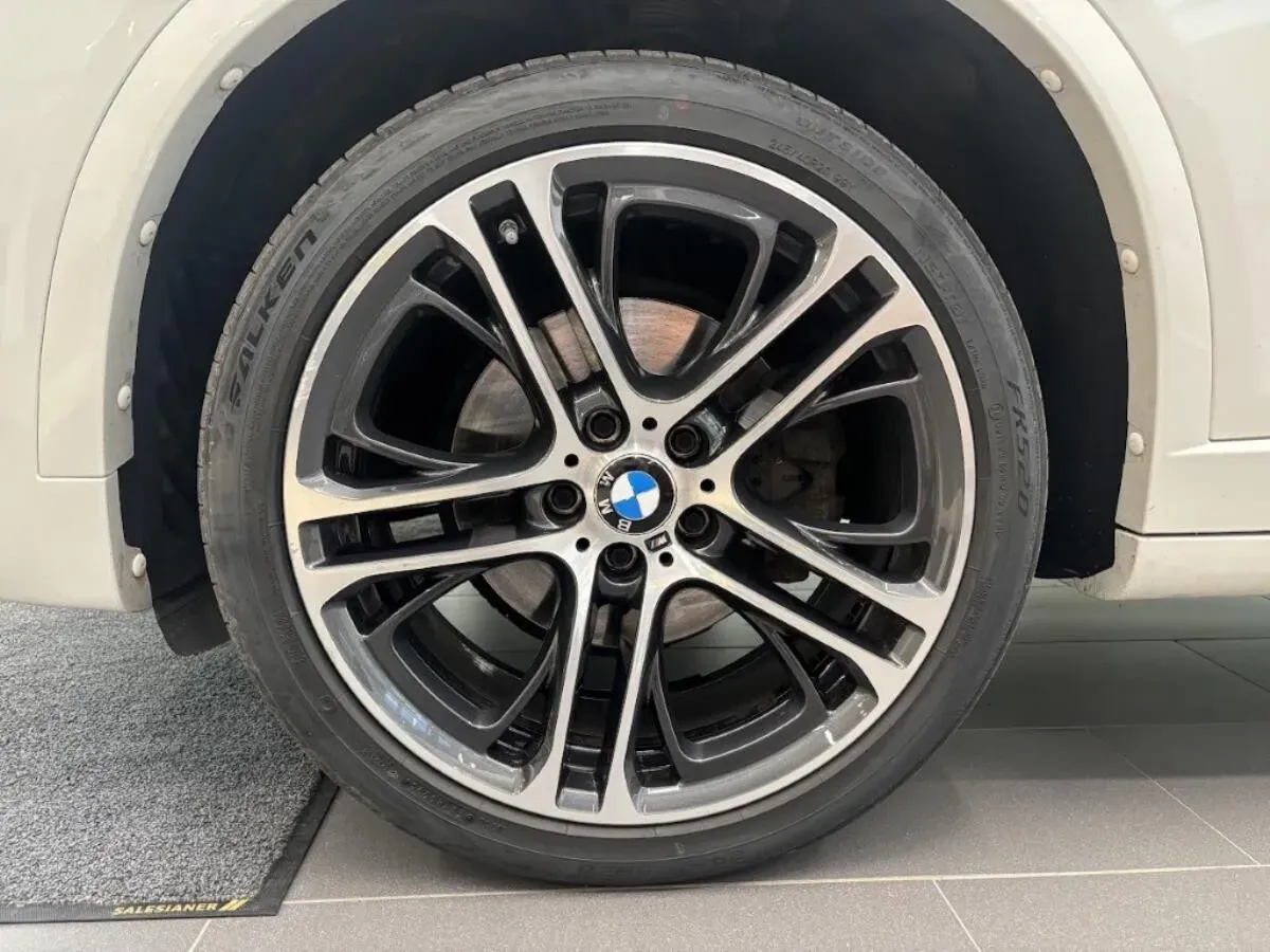 BMW X3 2016 photo 3
