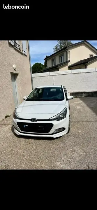 Hyundai I20
