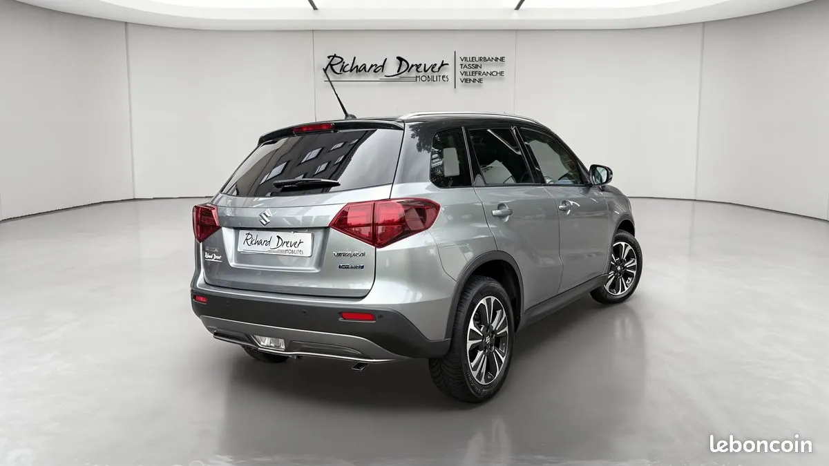 Suzuki Vitara 2023 photo 5