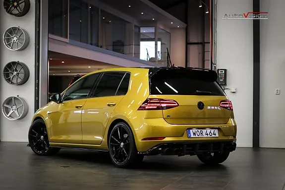 Volkswagen Golf 2017 photo 2