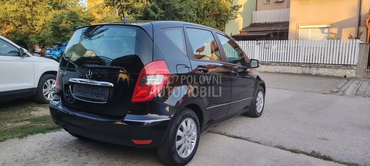 Mercedes-Benz A 160 2009 photo 5