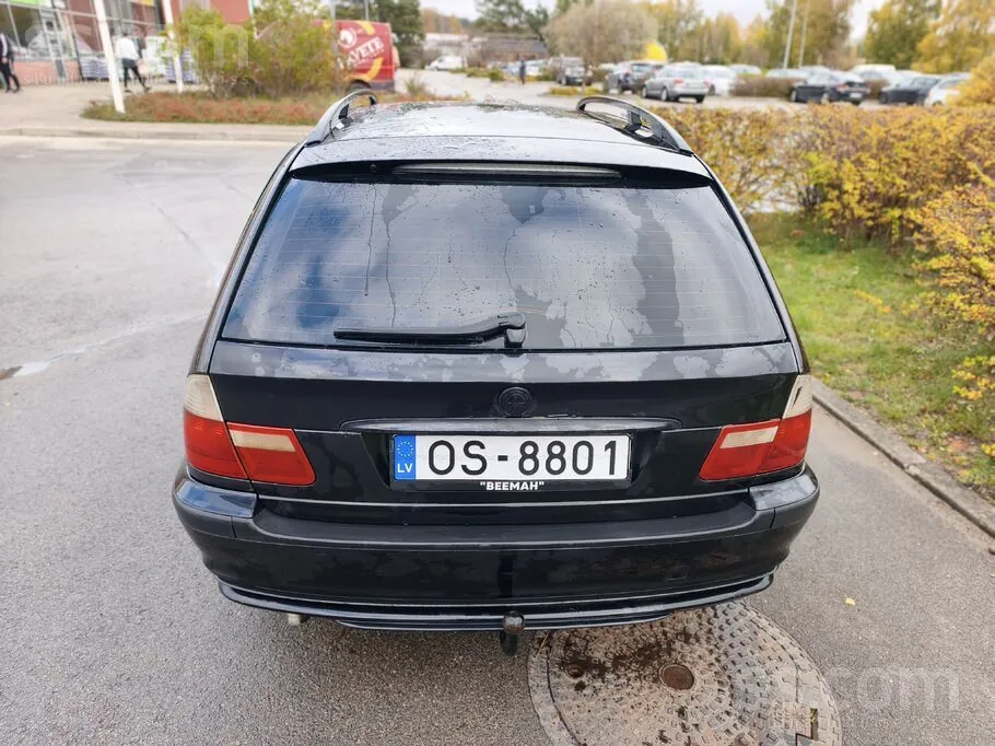 BMW 318 2003 photo 4
