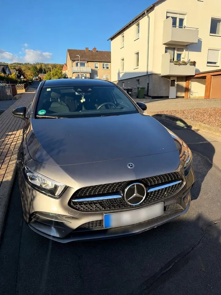Mercedes-Benz A 200