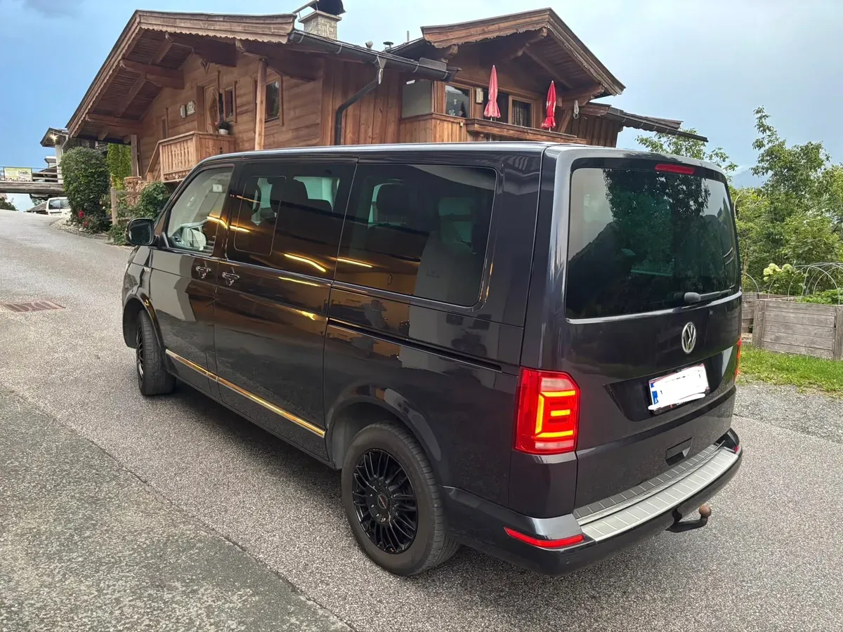 Volkswagen Multivan 2015 photo 2