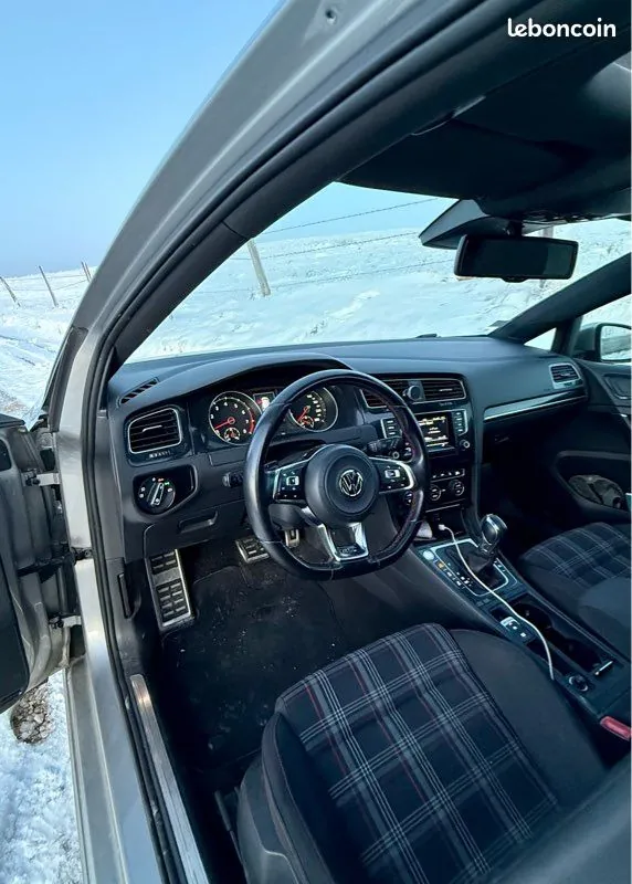 Volkswagen Golf 2014 photo 3