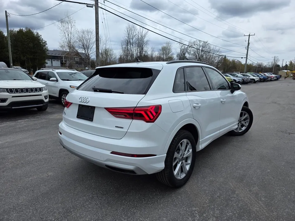 Audi Q3 2022 photo 5