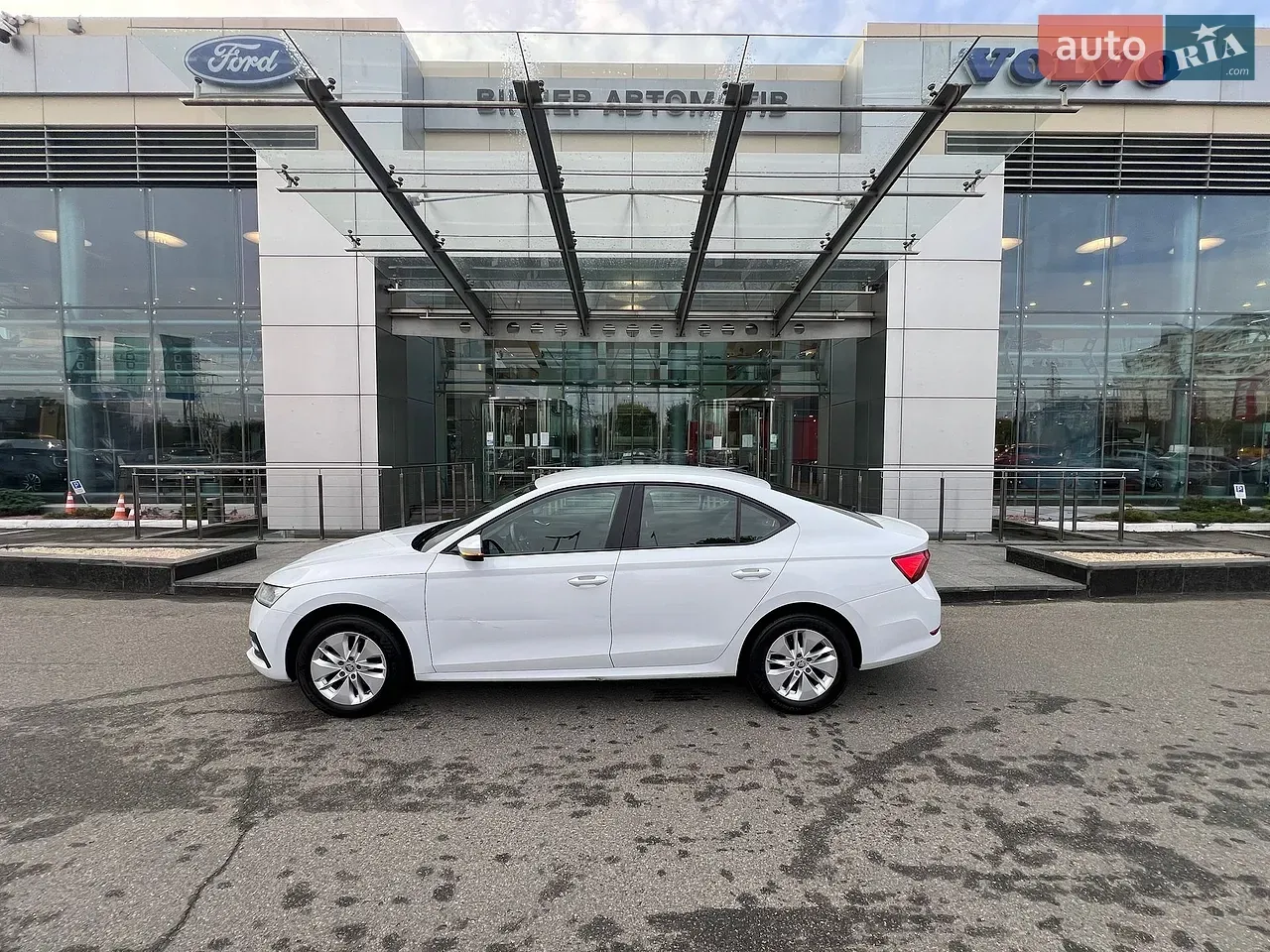 Skoda Octavia 2020 photo 4