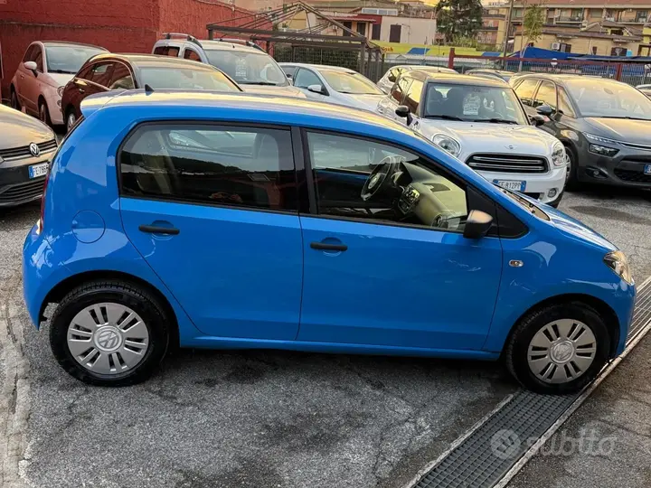 Volkswagen Up 2015 photo 5