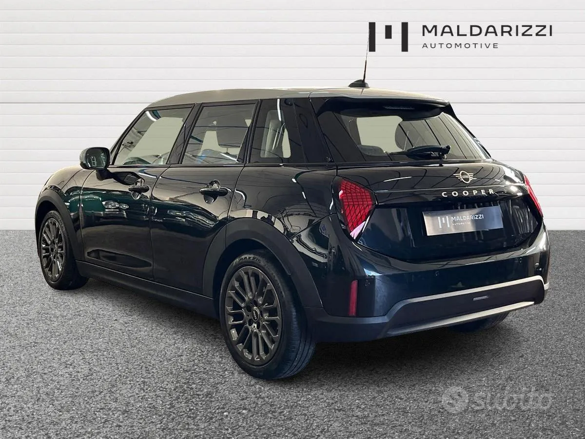 Mini Mini Cooper 2025 photo 4