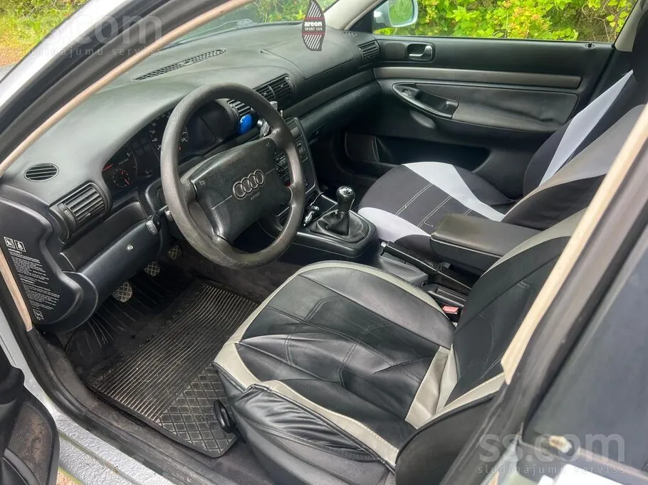 Audi A4 1997 photo 5