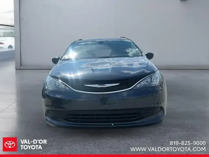 Chrysler Pacifica 2019 photo 2