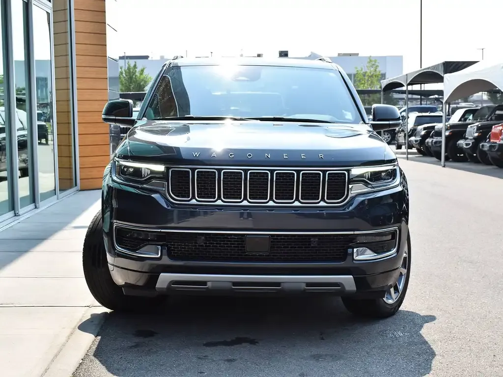 Jeep Wagoneer 2023 photo 2