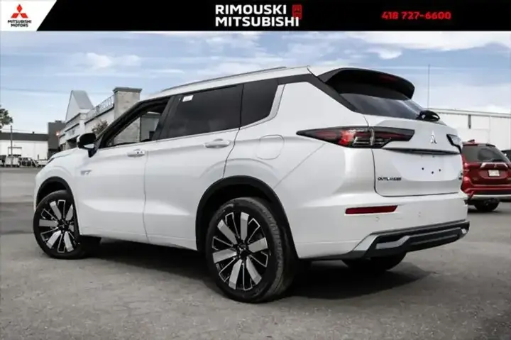Mitsubishi Outlander 2026 photo 4