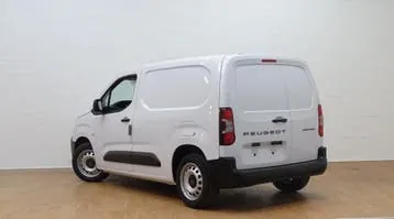 Peugeot Partner 2025 photo 3