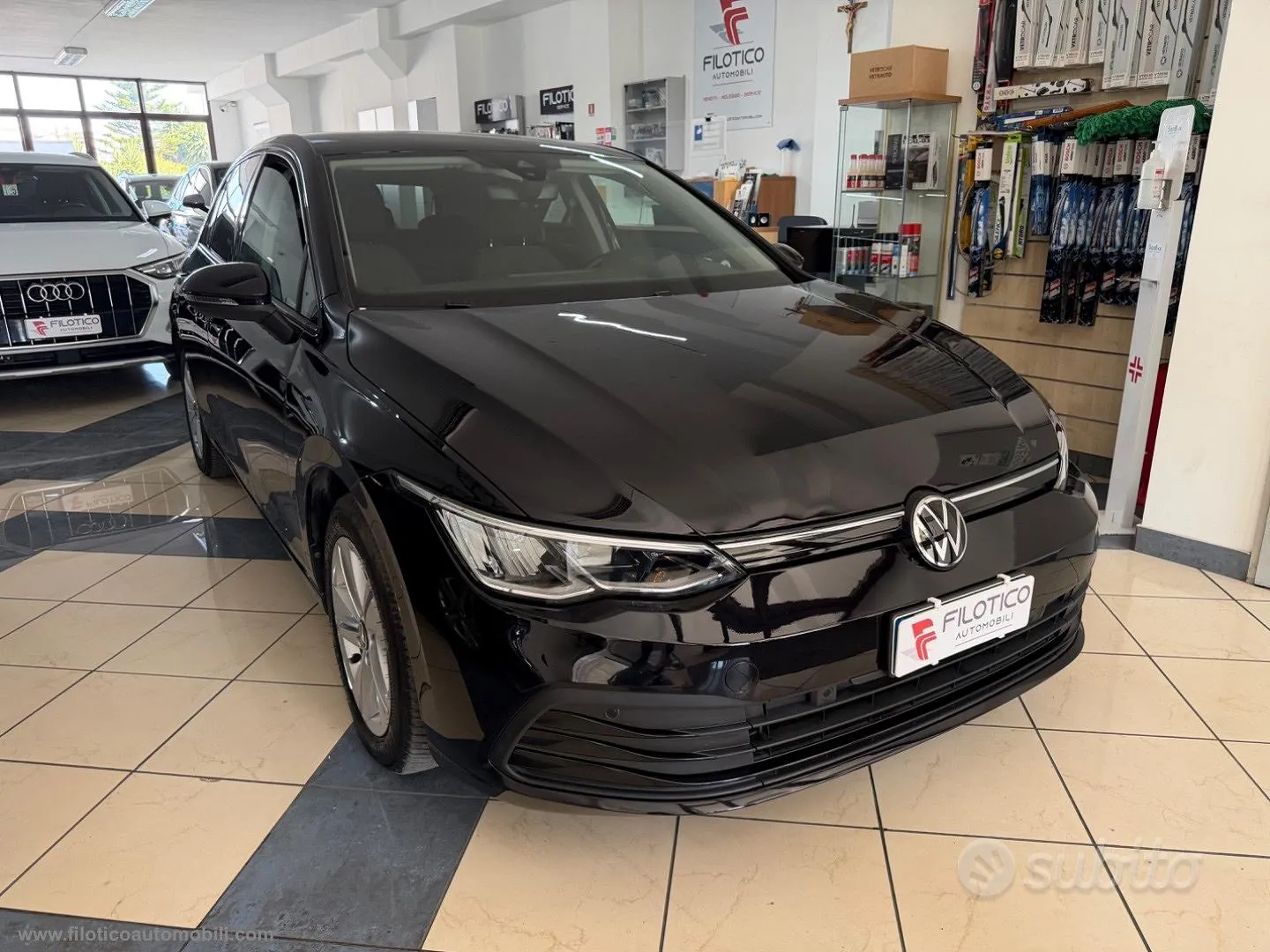 Volkswagen Golf 2022 photo 3