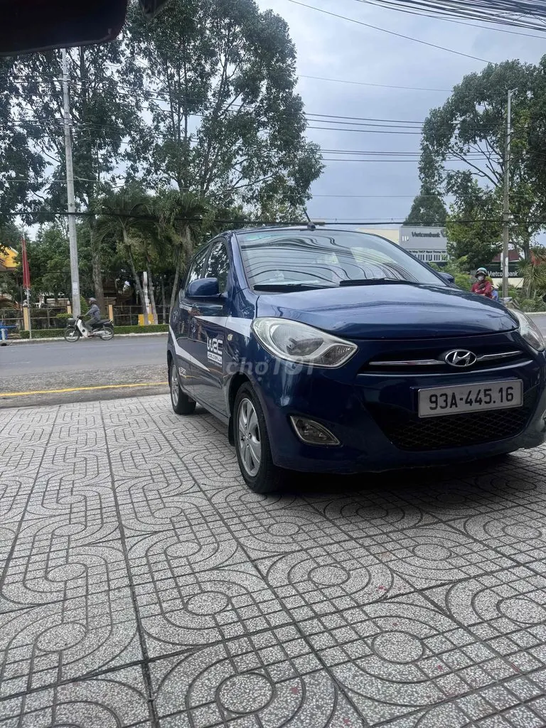 Hyundai Grand I10 2011 photo 2