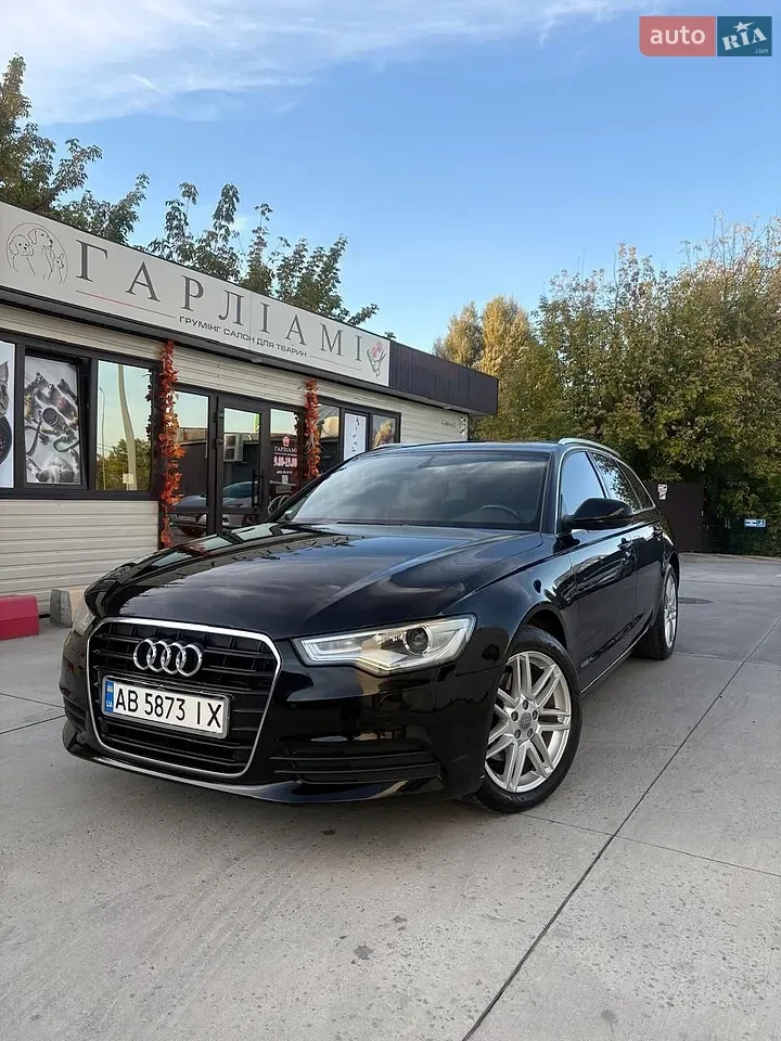 Audi A6 2011 photo 2